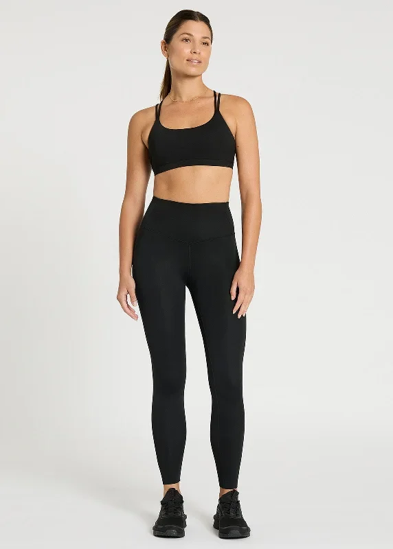 Essential Pocket Ankle Legging