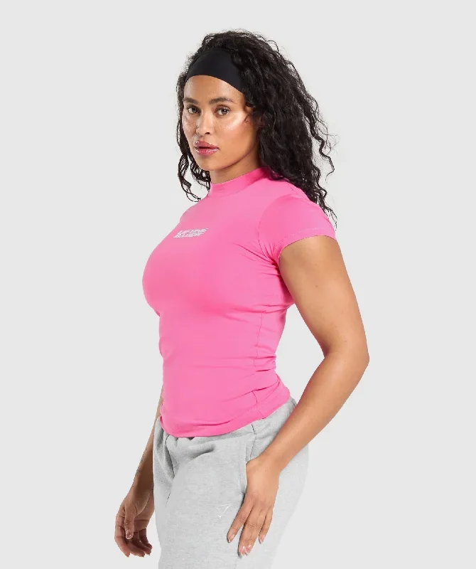 gymshark-lifting-baddie-t-shirt-fetch-pink-ss24