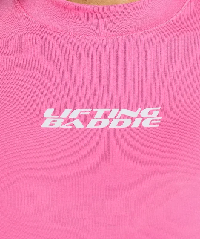 gymshark-lifting-baddie-t-shirt-fetch-pink-ss24