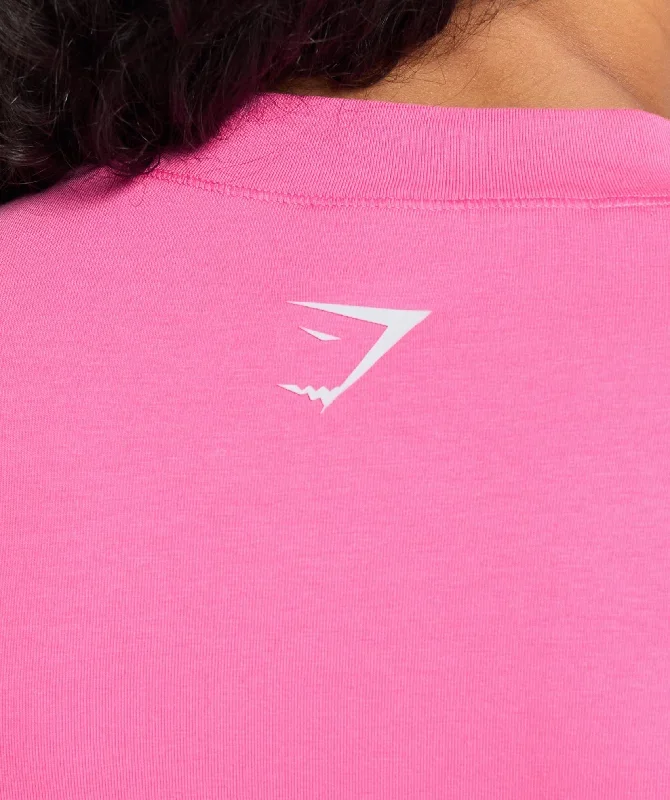 gymshark-lifting-baddie-t-shirt-fetch-pink-ss24