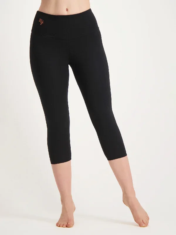 Urban Goddess Satya Capri Leggings - Urban Black