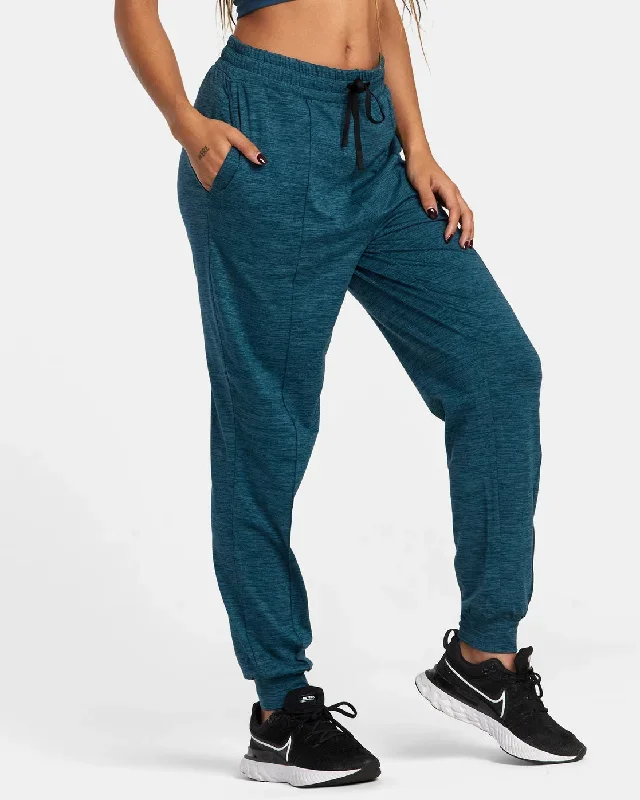 va-sport-c-able-joggers-pond