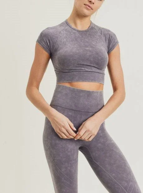 Waves and Crosses Seamless Raglan Crop Top AT2722 Mauve